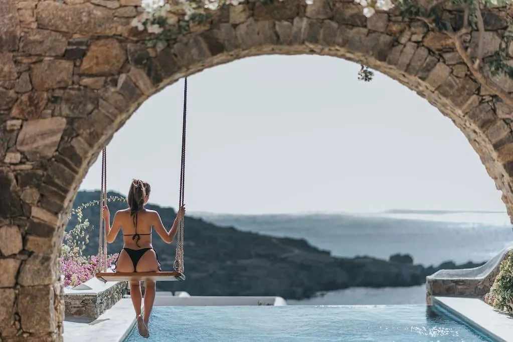 Private Cliffside Villa 